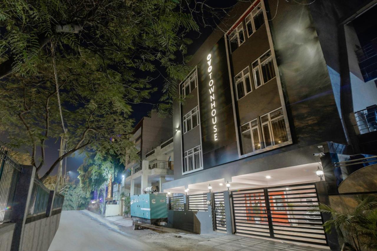 Hotel Oyo Townhouse 086 Pankha Road Neu-Delhi Exterior foto